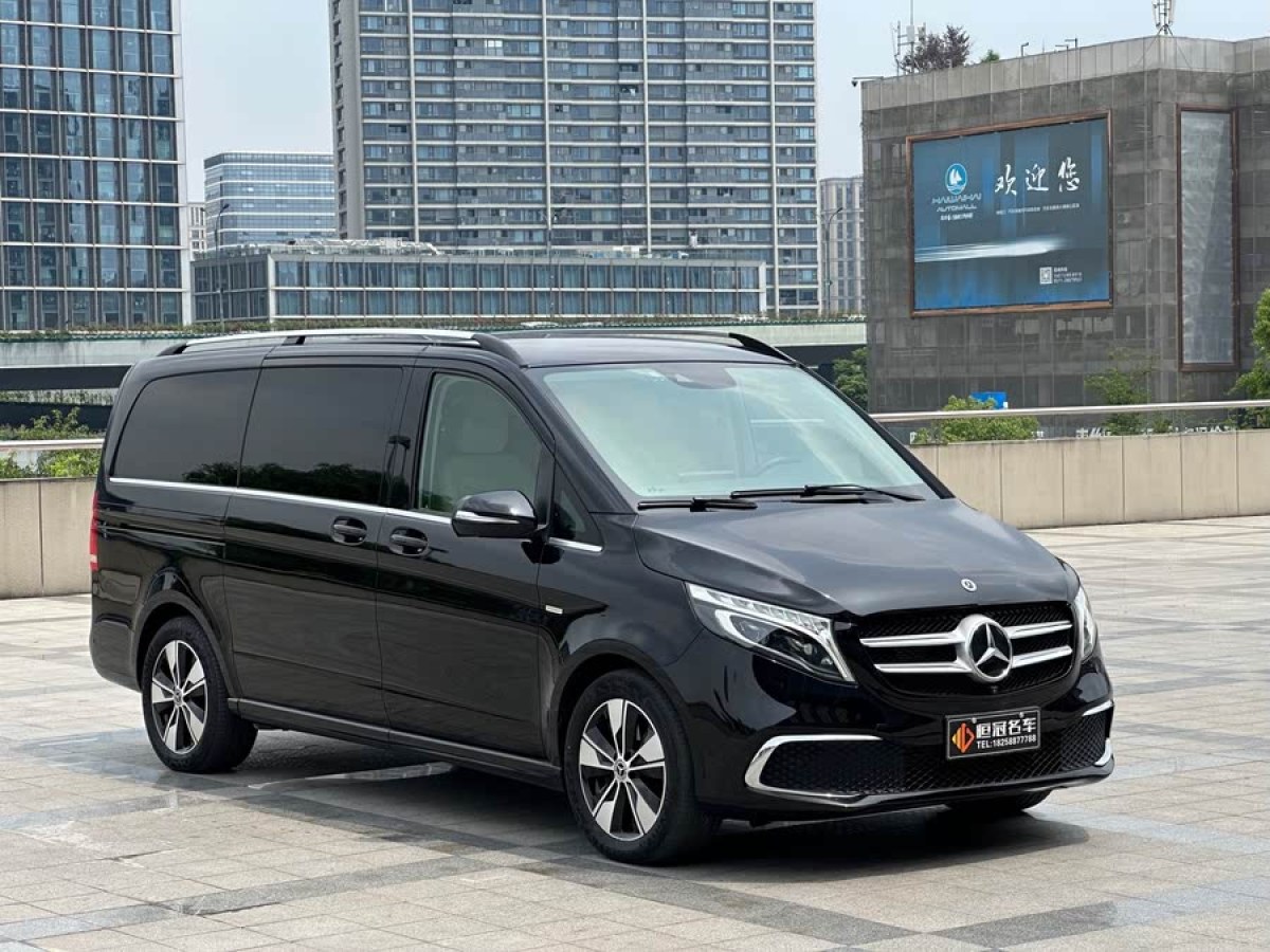 奔馳 V級(jí)  2020款 V 260 尊貴版圖片