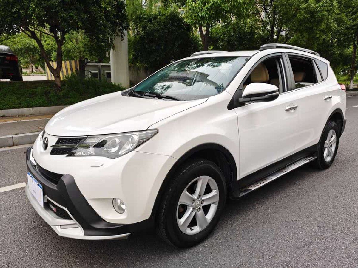 豐田 RAV4榮放  2013款 2.5L 自動四驅(qū)精英版圖片