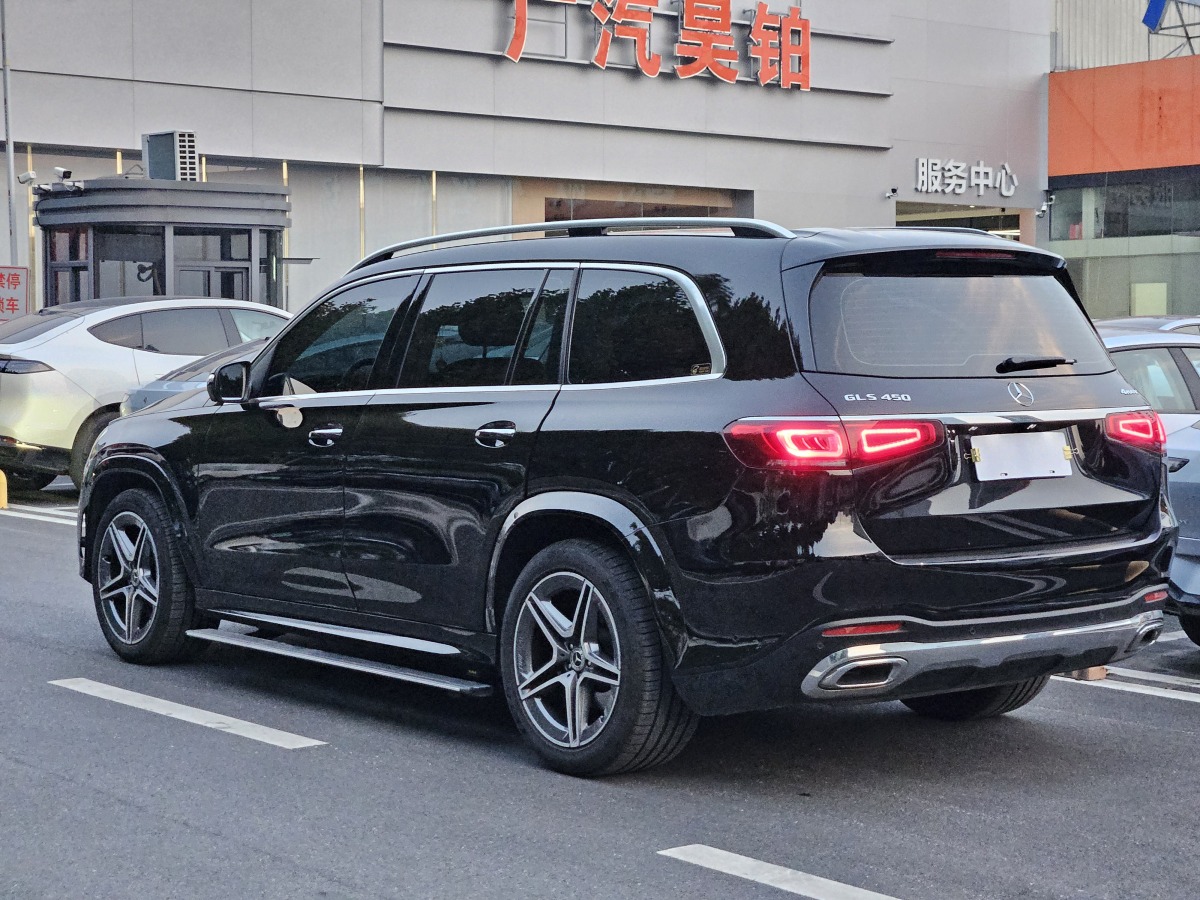 奔馳 奔馳GLS  2022款 改款二 GLS 450 4MATIC 時尚型圖片