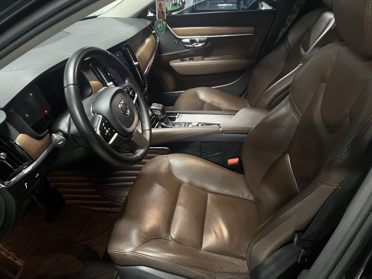 沃爾沃 S90  2019款 T5 智逸版圖片