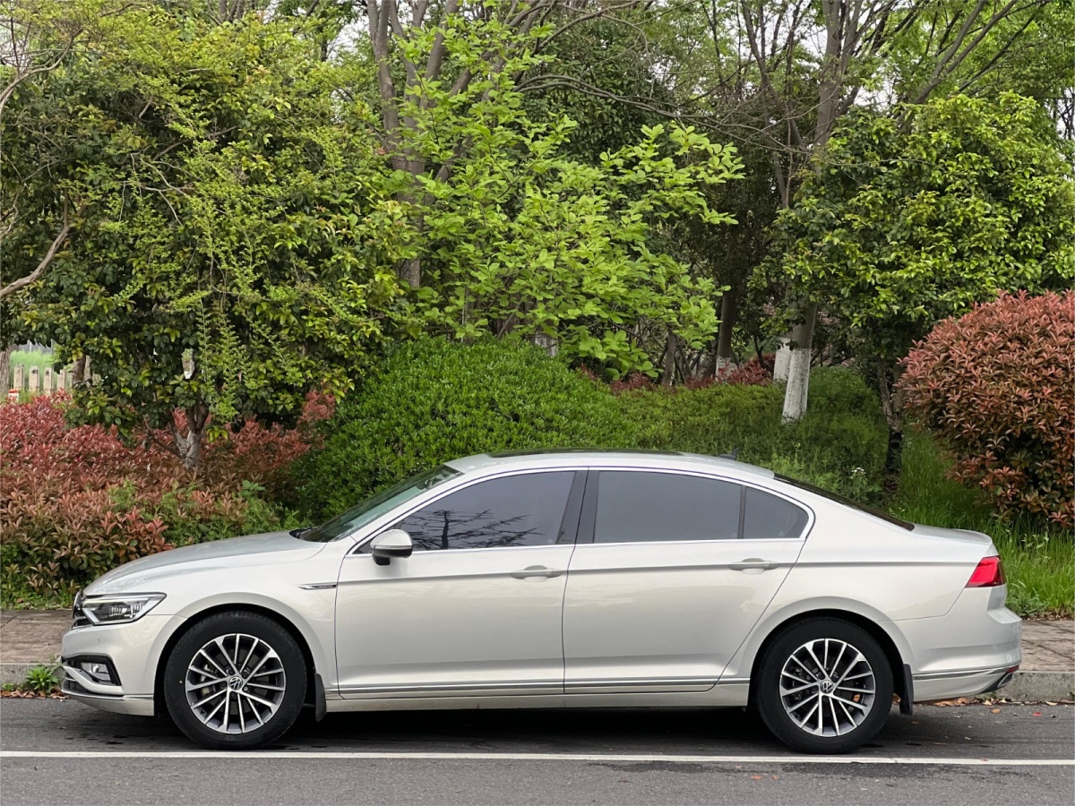 大众 迈腾  2020款 330TSI DSG 豪华型图片