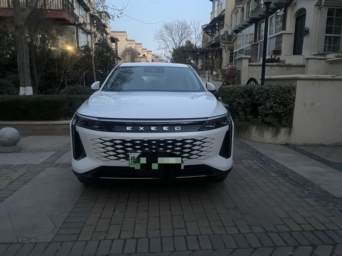 星途 瑤光C-DM  2024款 1.5T 長(zhǎng)續(xù)航Pro圖片