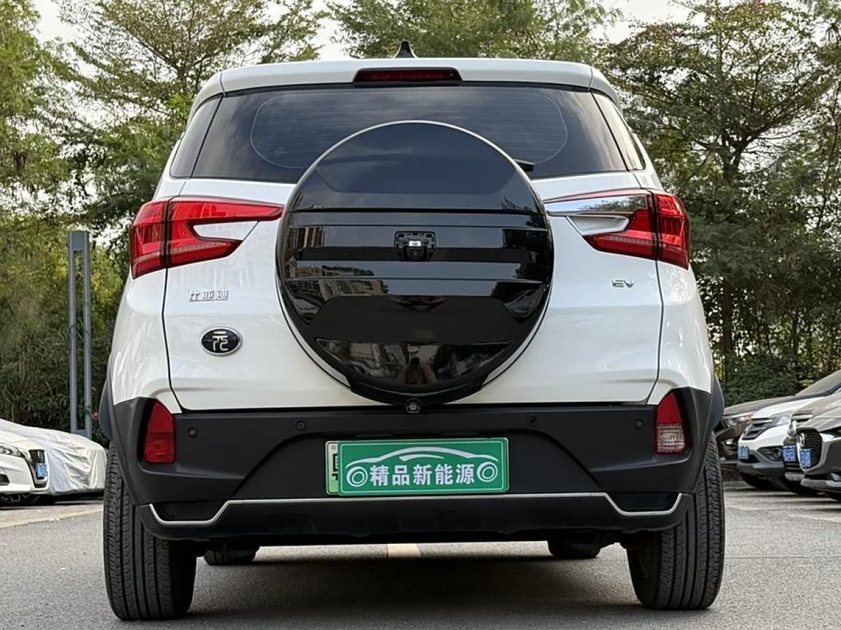 比亞迪 元新能源  2019款 EV360 智聯(lián)悅享型圖片