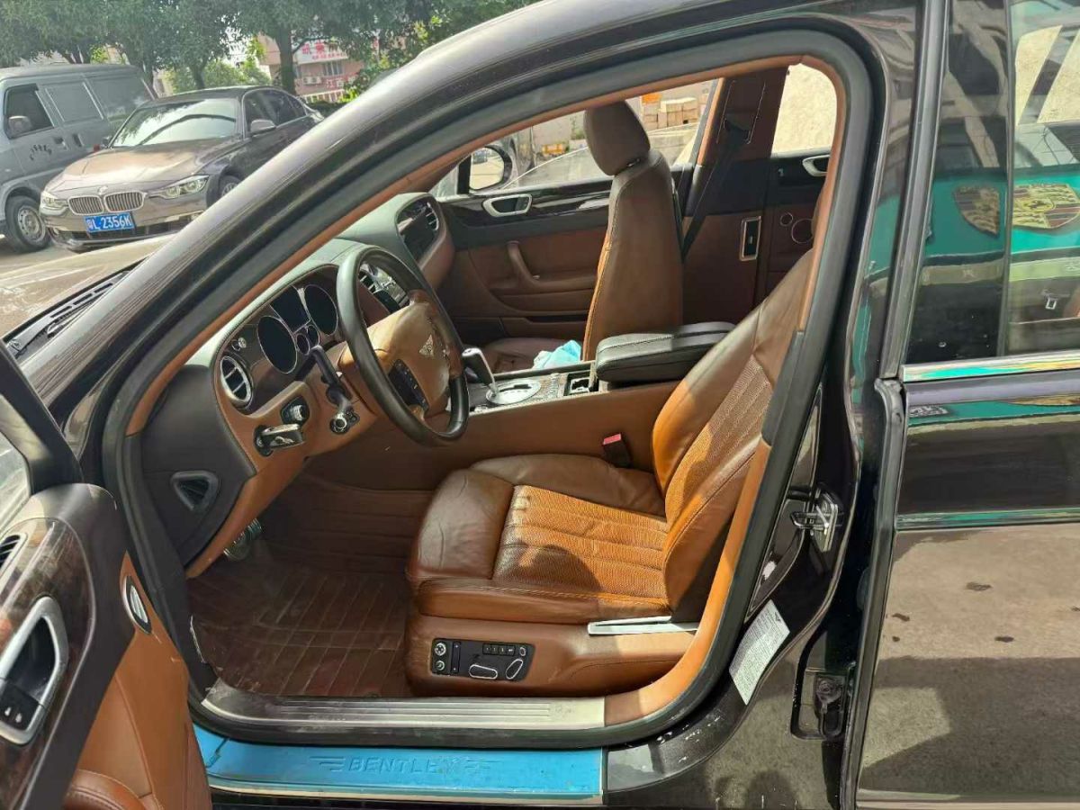 賓利 飛馳  2013款 6.0T W12 Mulliner圖片