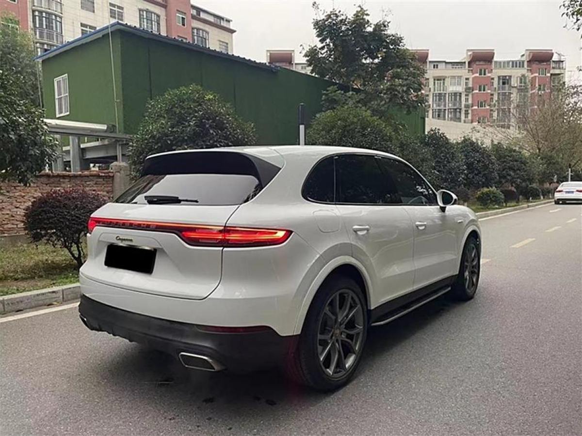 保時(shí)捷 Cayenne新能源  2023款 Cayenne E-Hybrid 2.0T圖片