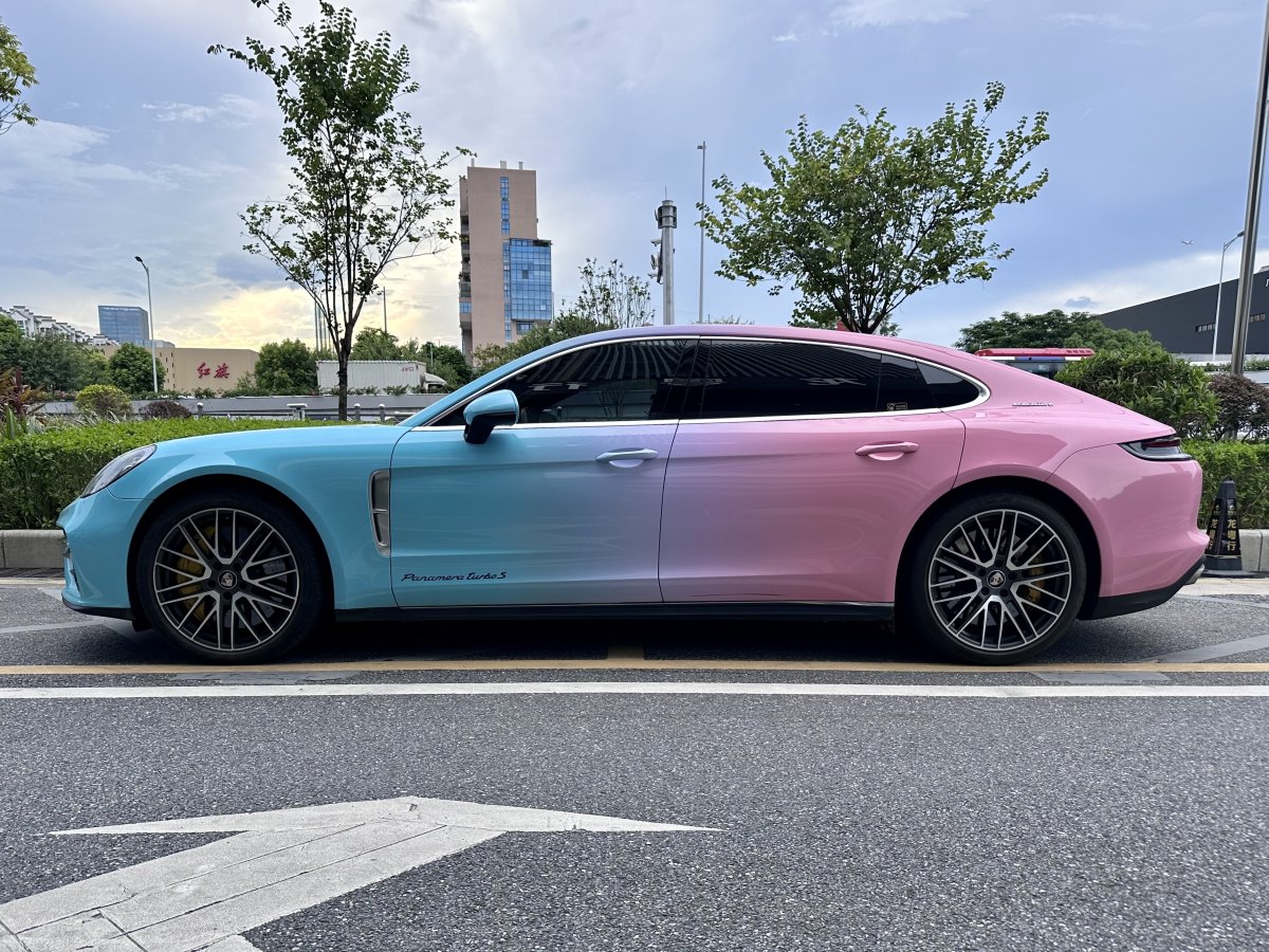 保时捷 Panamera  2021款  Panamera Turbo S 行政加长版 4.0T图片