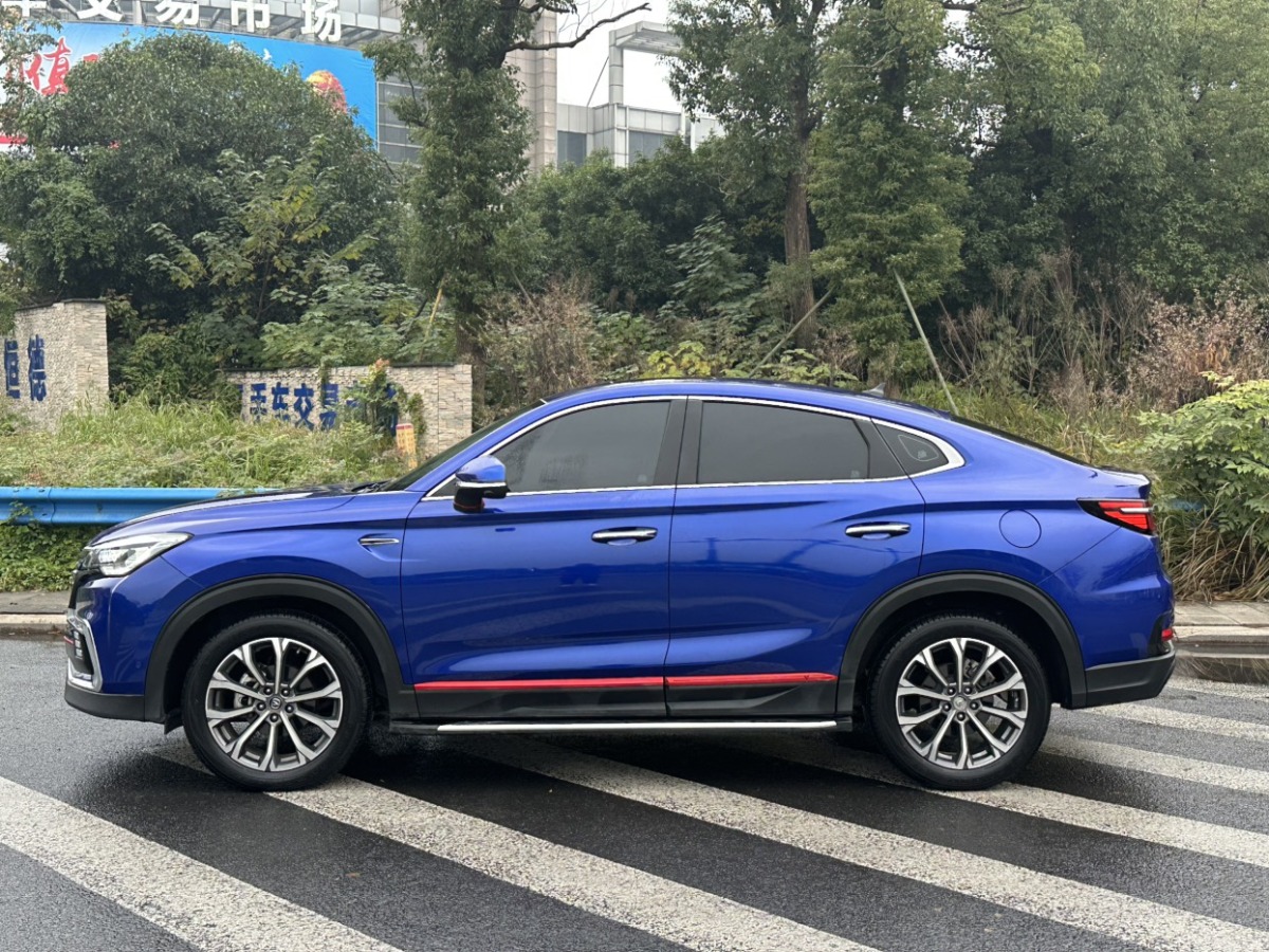 長安 CS85 COUPE  2021款 1.5T DCT豪華型圖片