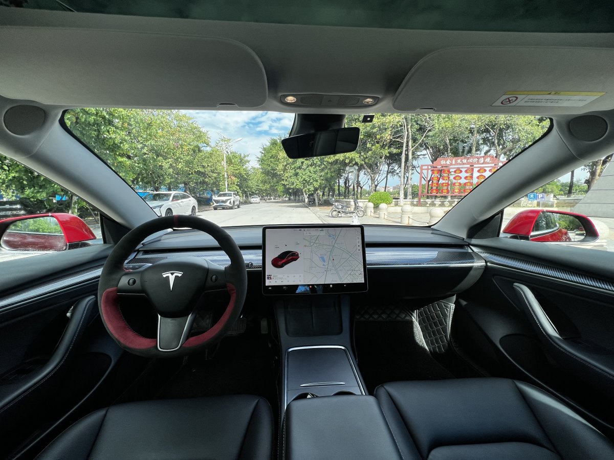 特斯拉 Model 3  2019款 標(biāo)準(zhǔn)續(xù)航后驅(qū)升級(jí)版圖片