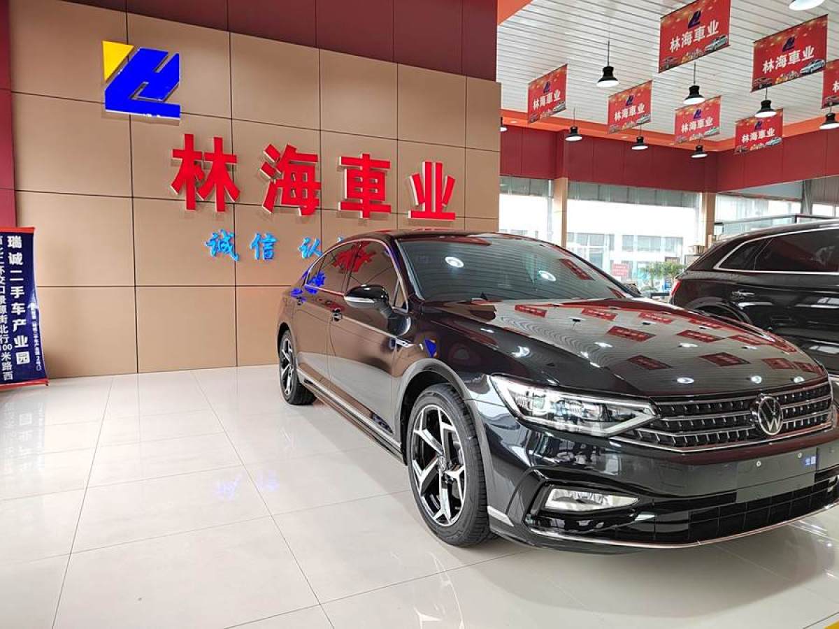 2025年1月大眾 邁騰  2025款 200萬輛眾享款 330TSI DSG豪華型