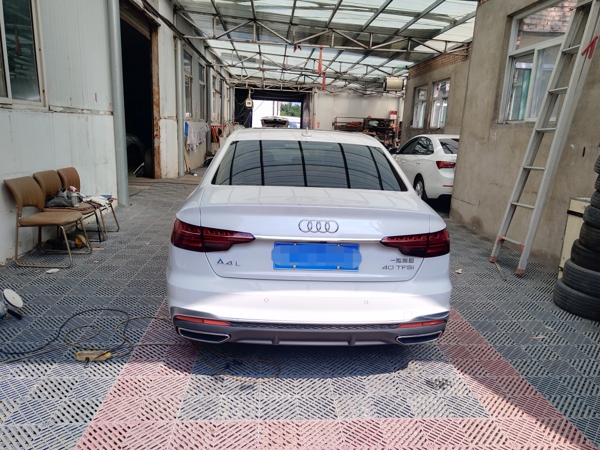 奧迪 奧迪A4L  2022款 40 TFSI 時(shí)尚動(dòng)感型圖片