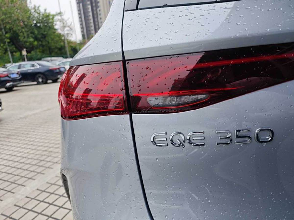 奔馳 奔馳EQE SUV  2023款 350 4MATIC 豪華版圖片