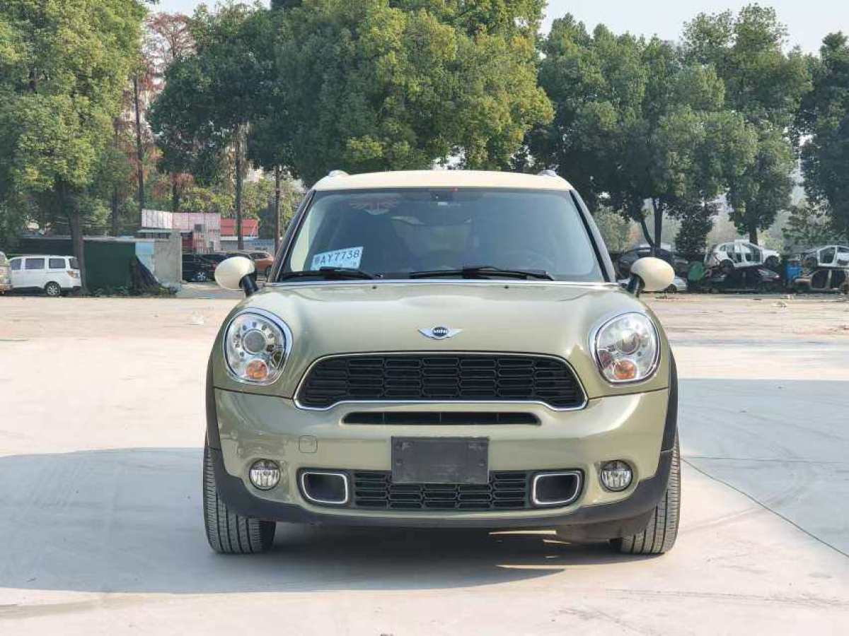 MINI COUNTRYMAN  2013款 1.6T COOPER S ALL4 滑雪版圖片