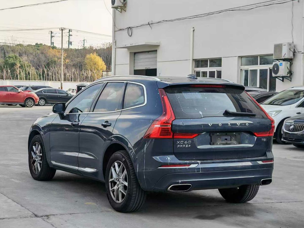 沃爾沃 XC60  2020款 T4 智行豪華版圖片