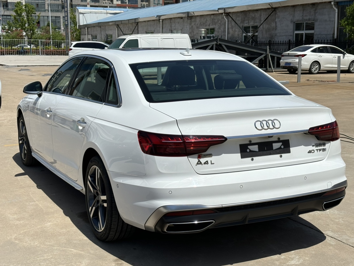 奥迪 奥迪A4L  2020款 40 TFSI 豪华动感型图片