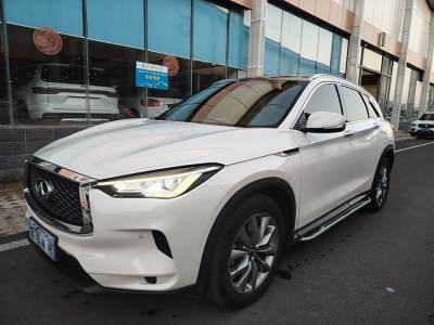 2023年10月 英菲尼迪 QX50 2.0T 兩驅(qū)時尚版圖片