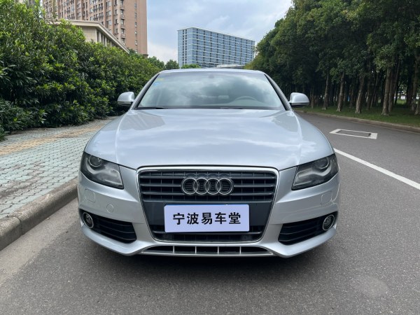 奥迪 奥迪A4L  2010款 2.0 TFSI 技术型