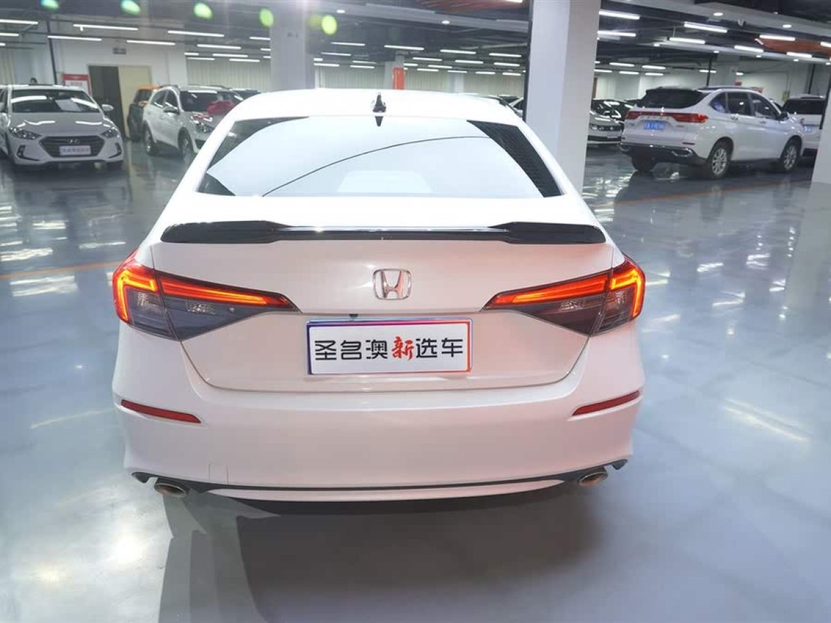 本田 思域  2022款 240TURBO CVT燃動版圖片