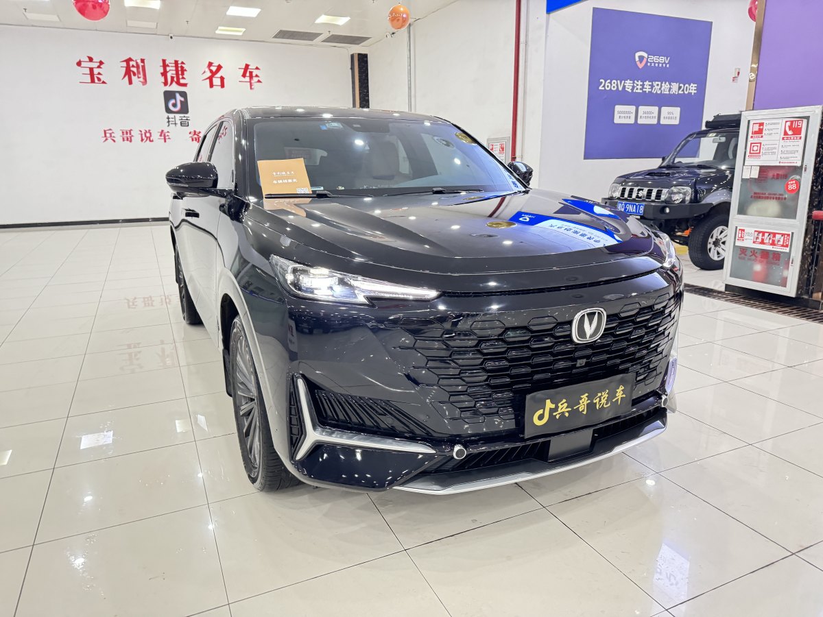 長(zhǎng)安 長(zhǎng)安UNI-K  2021款 2.0T 卓越型圖片