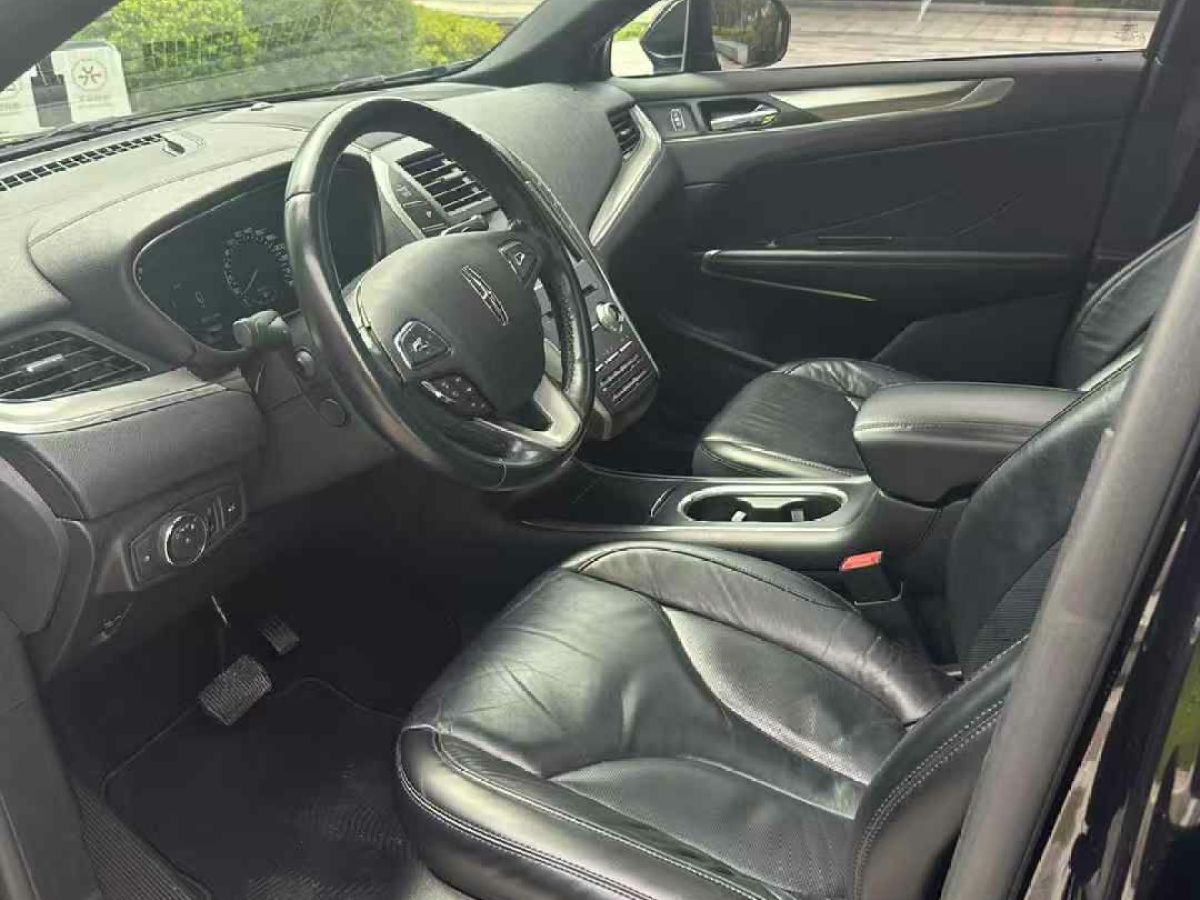 林肯 MKC 圖片