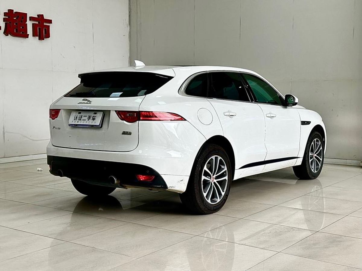 捷豹 F-PACE  2016款 3.0 SC 四驅(qū)R-Sport運(yùn)動版圖片