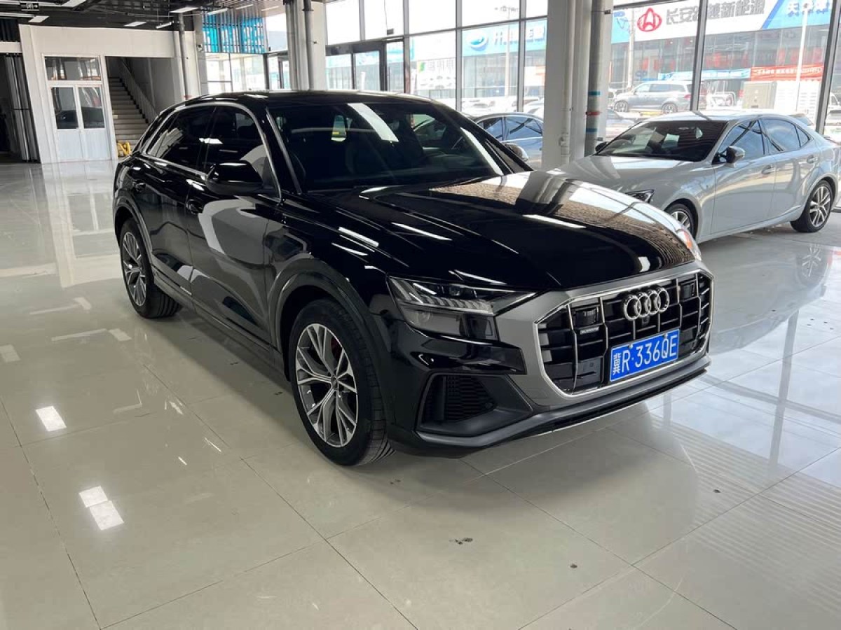 奧迪 奧迪Q8  2023款 55 TFSI 臻選動感型圖片