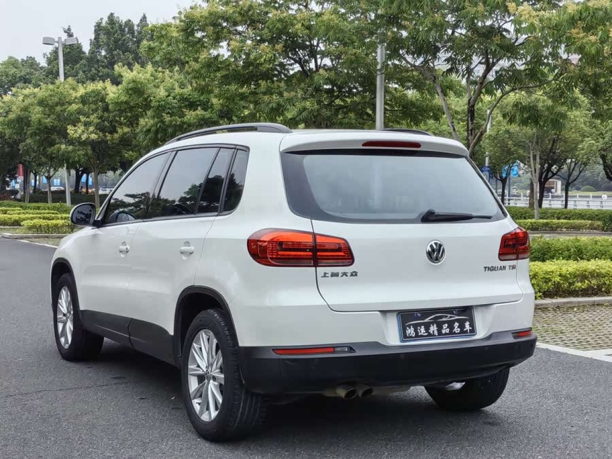 大眾 途觀  2015款 1.8TSI 自動兩驅(qū)舒適版圖片