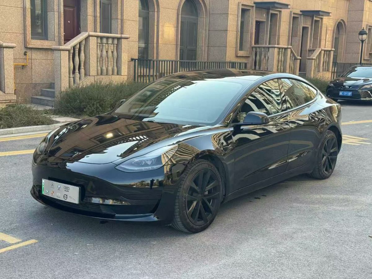 特斯拉 Model S  2021款 Plaid Plus 版圖片