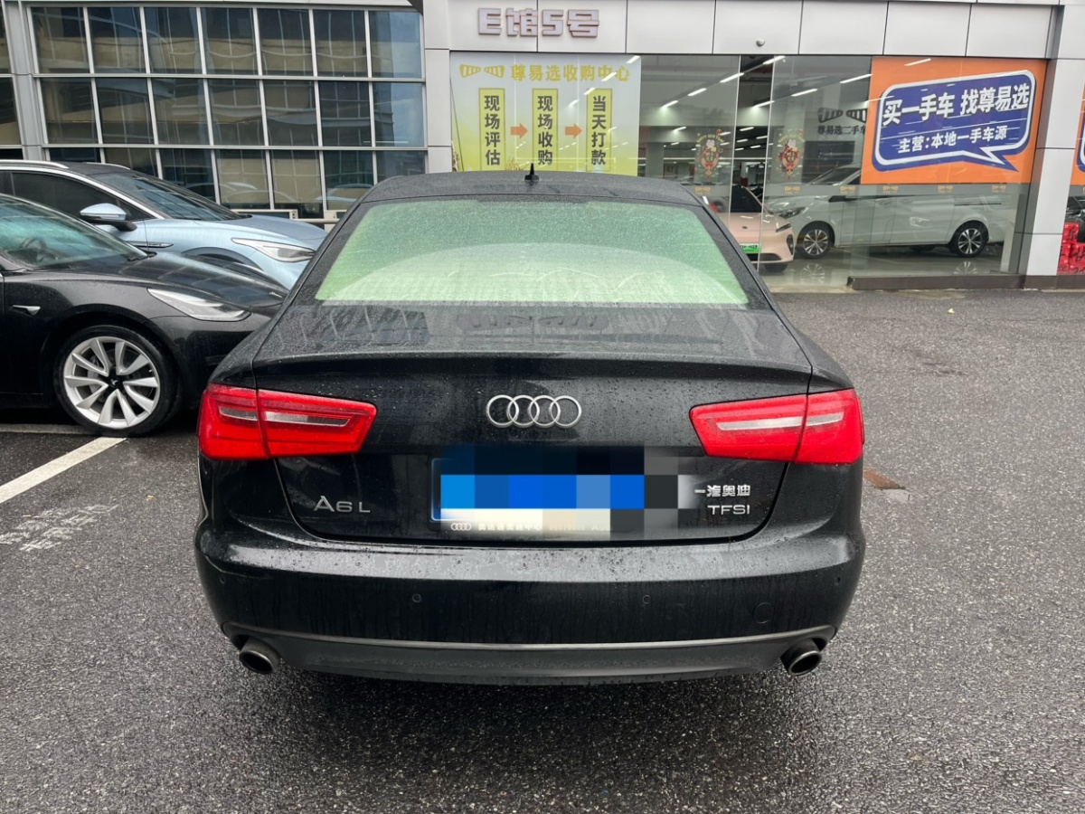 奧迪 奧迪A6L  2012款 TFSI 標(biāo)準(zhǔn)型圖片