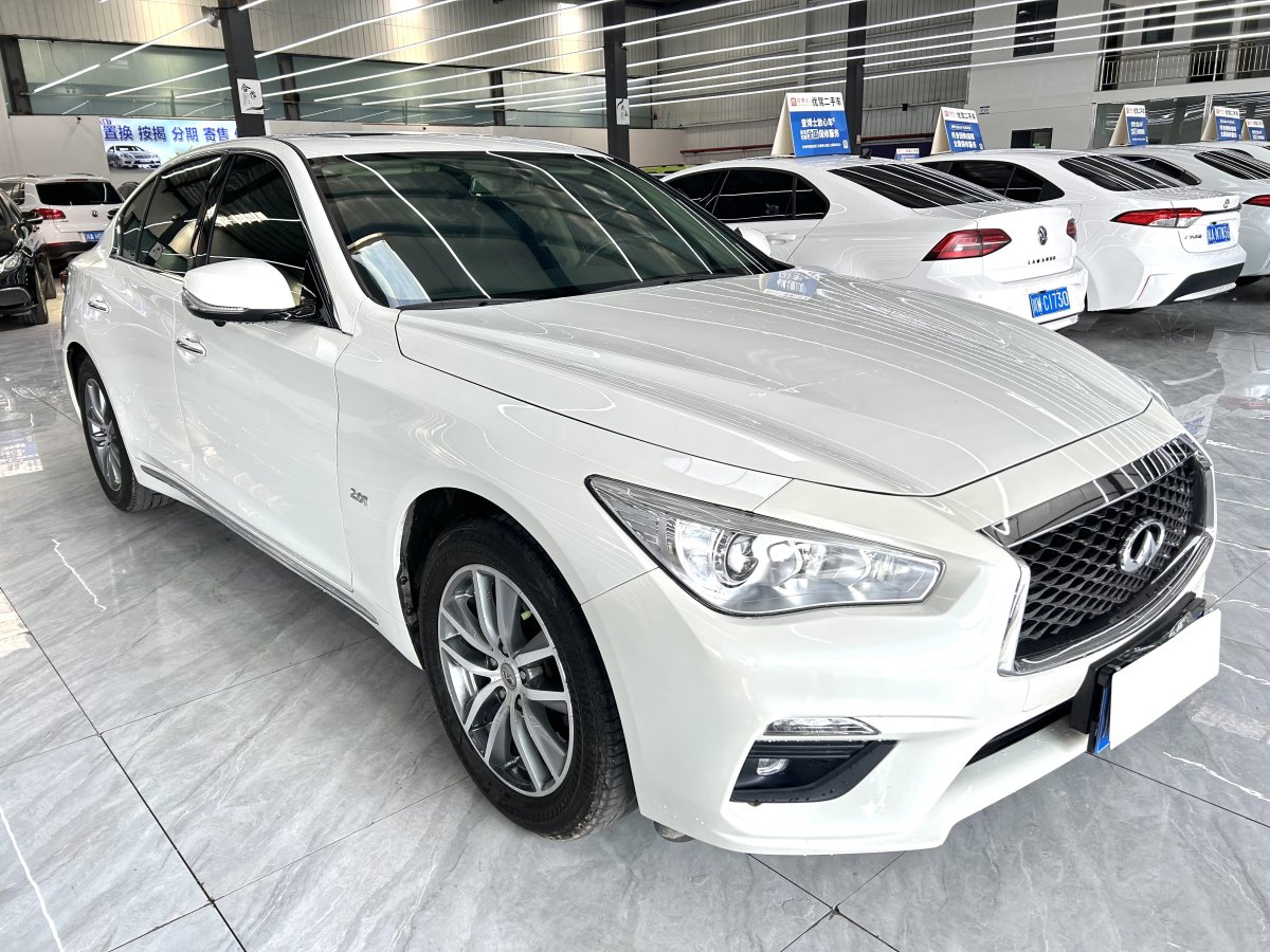 英菲尼迪 Q50L  2018款  2.0T 舒適版 國VI圖片