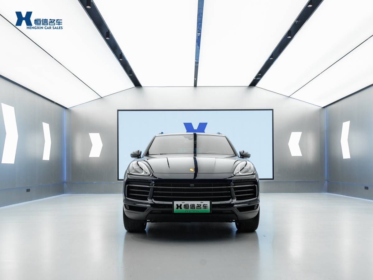 2023年2月保時(shí)捷 Cayenne新能源  2023款 Cayenne E-Hybrid 2.0T 鉑金版