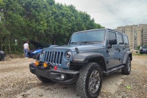 牧马人 Jeep 3.0L Sahara 四门版