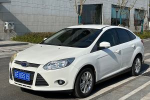 福克斯 福特 三厢 1.6L 自动舒适型