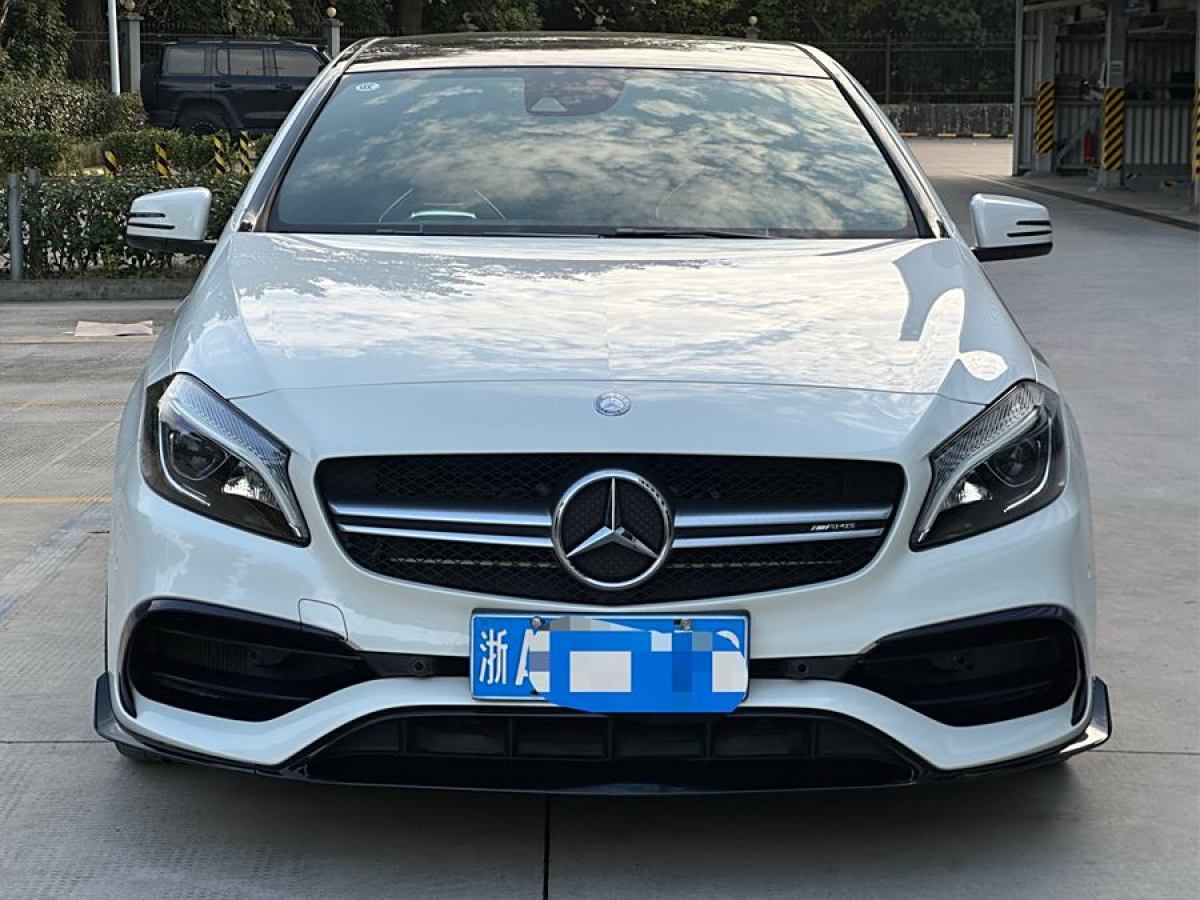 奔馳 奔馳A級(jí)AMG  2017款 改款 AMG A 45 4MATIC圖片