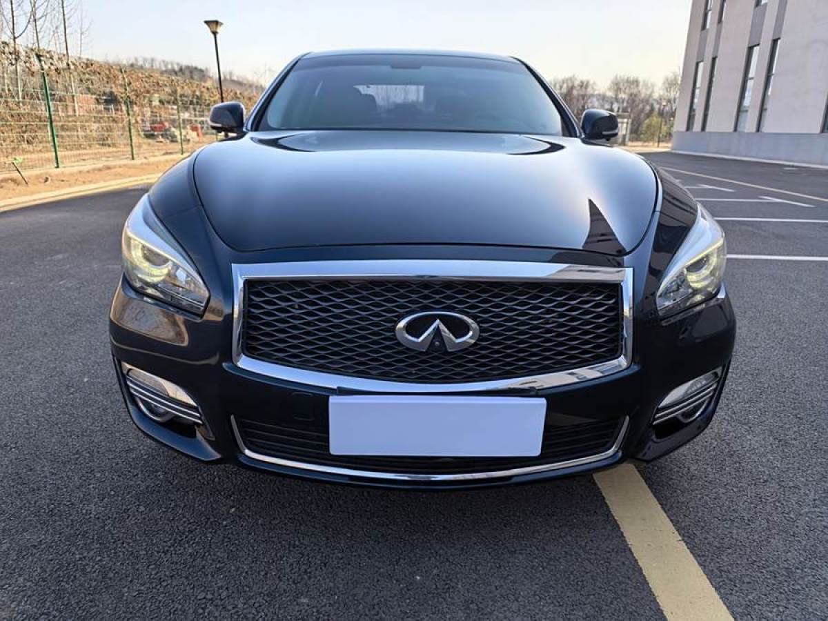 英菲尼迪 Q70  2017款 Q70L 2.5L 精英版圖片