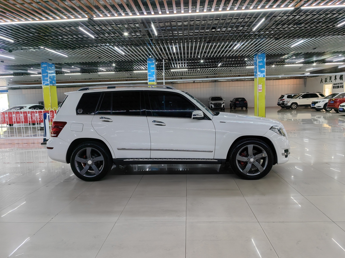 奔馳 奔馳GLK級(jí)  2013款 GLK 300 4MATIC 時(shí)尚型圖片