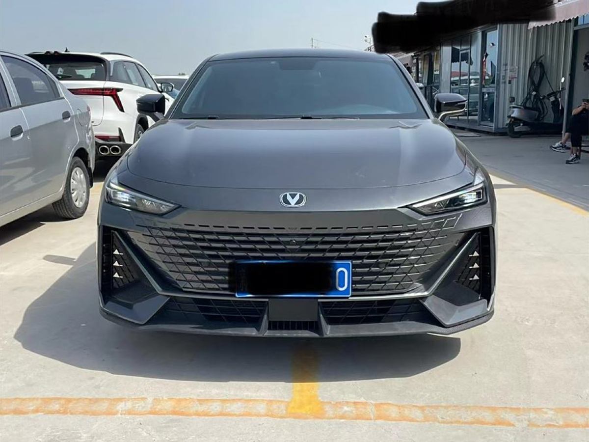 長安 長安UNI-V  2023款 1.5T 智慧領(lǐng)航型圖片