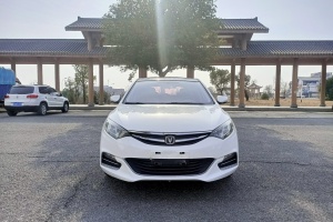 逸動(dòng)XT 長(zhǎng)安 1.6L 手動(dòng)俊酷型