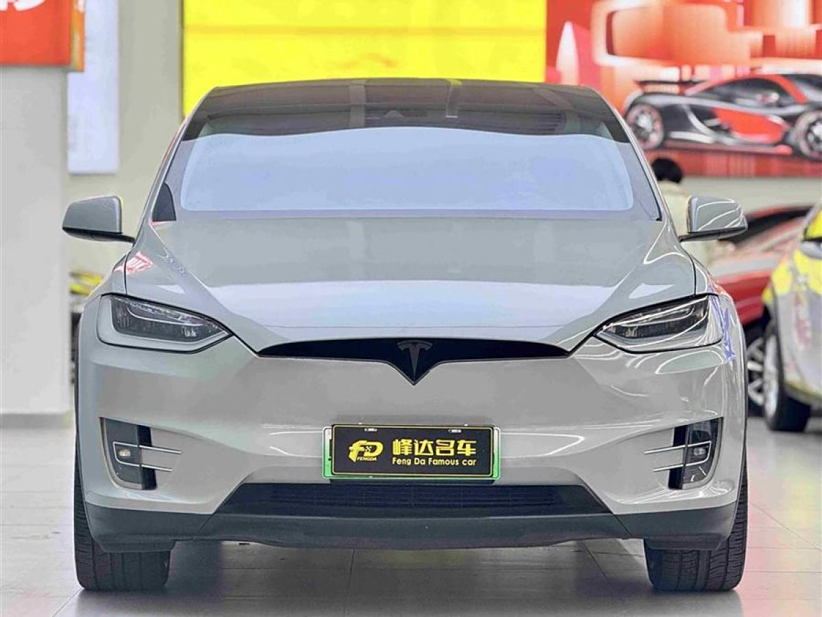 特斯拉 Model X  2016款 Model X 90D圖片