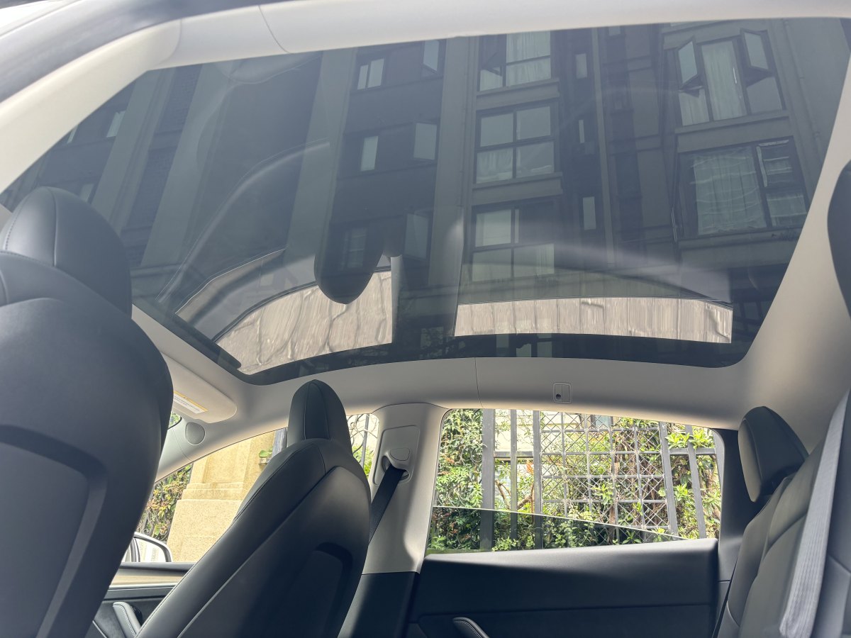 特斯拉 Model Y  2023款 長續(xù)航煥新版 雙電機(jī)全輪驅(qū)動(dòng)圖片