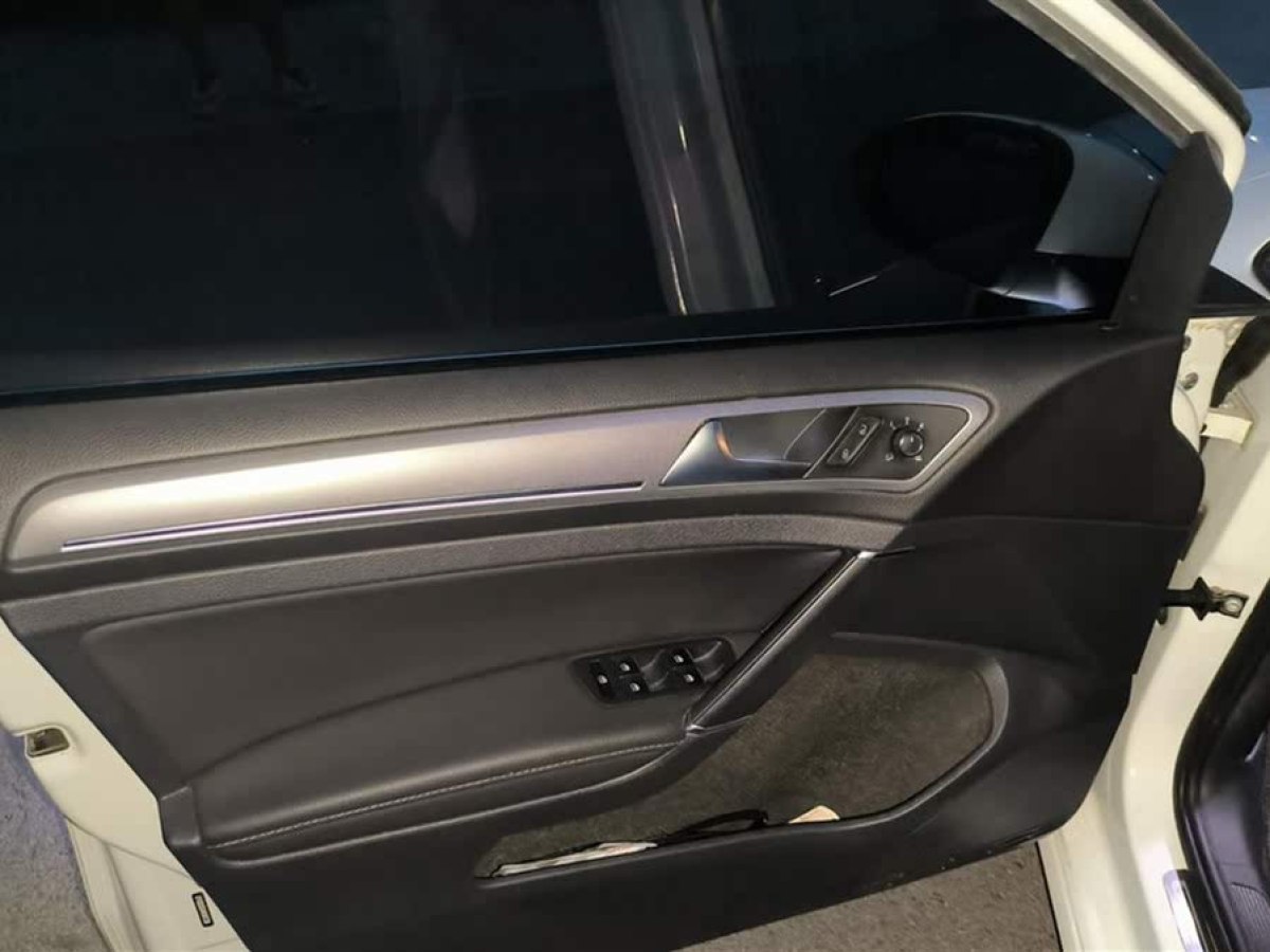 大眾 高爾夫  2019款  280TSI DSG舒適型 國(guó)VI圖片