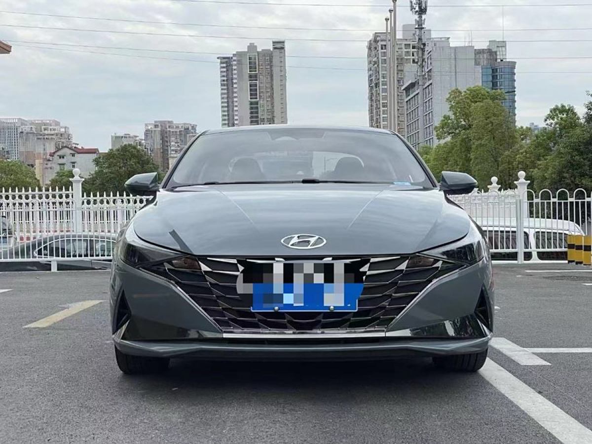 現(xiàn)代 伊蘭特  2022款 1.5L CVT LUX尊貴版圖片