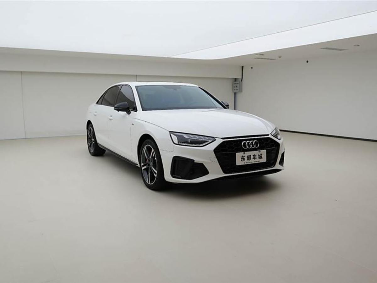 奧迪 奧迪A4L  2022款 40 TFSI 豪華動感型圖片