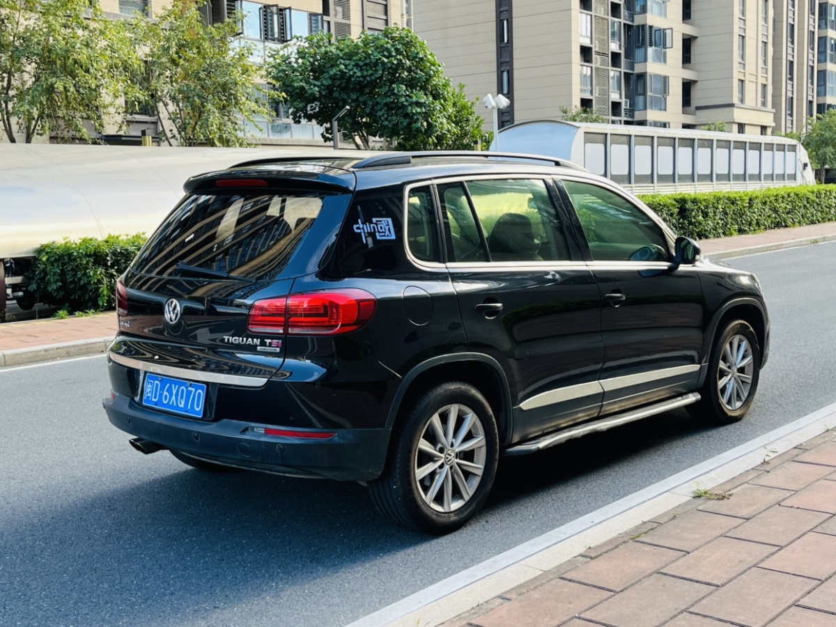 大眾 途觀  2015款 1.8TSI 自動四驅(qū)舒適版圖片