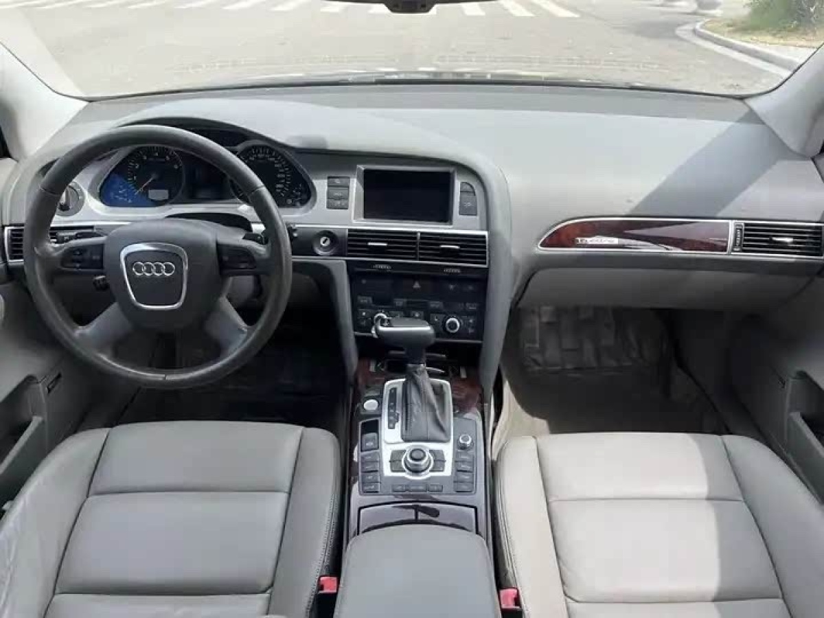 奧迪 奧迪A6L  2008款 4.2 FSI quattro 至尊旗艦圖片