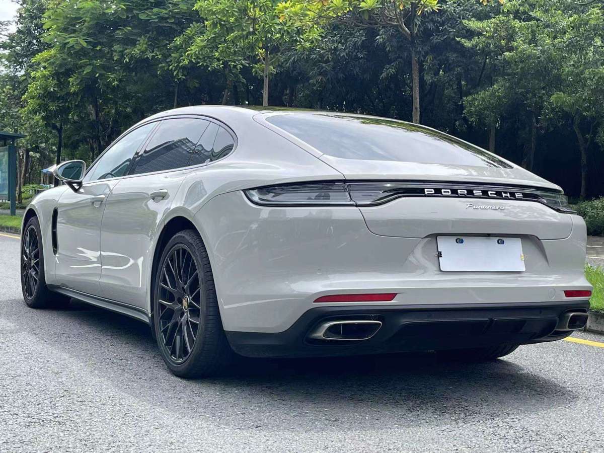 保時(shí)捷 Panamera  2022款 Panamera 行政加長版 2.9T圖片