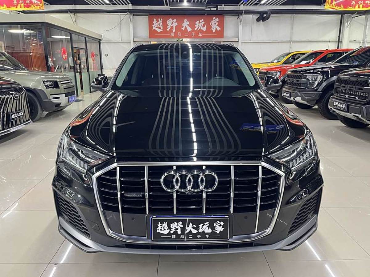 奧迪 奧迪Q7  2023款 55 TFSI quattro S line運動型圖片