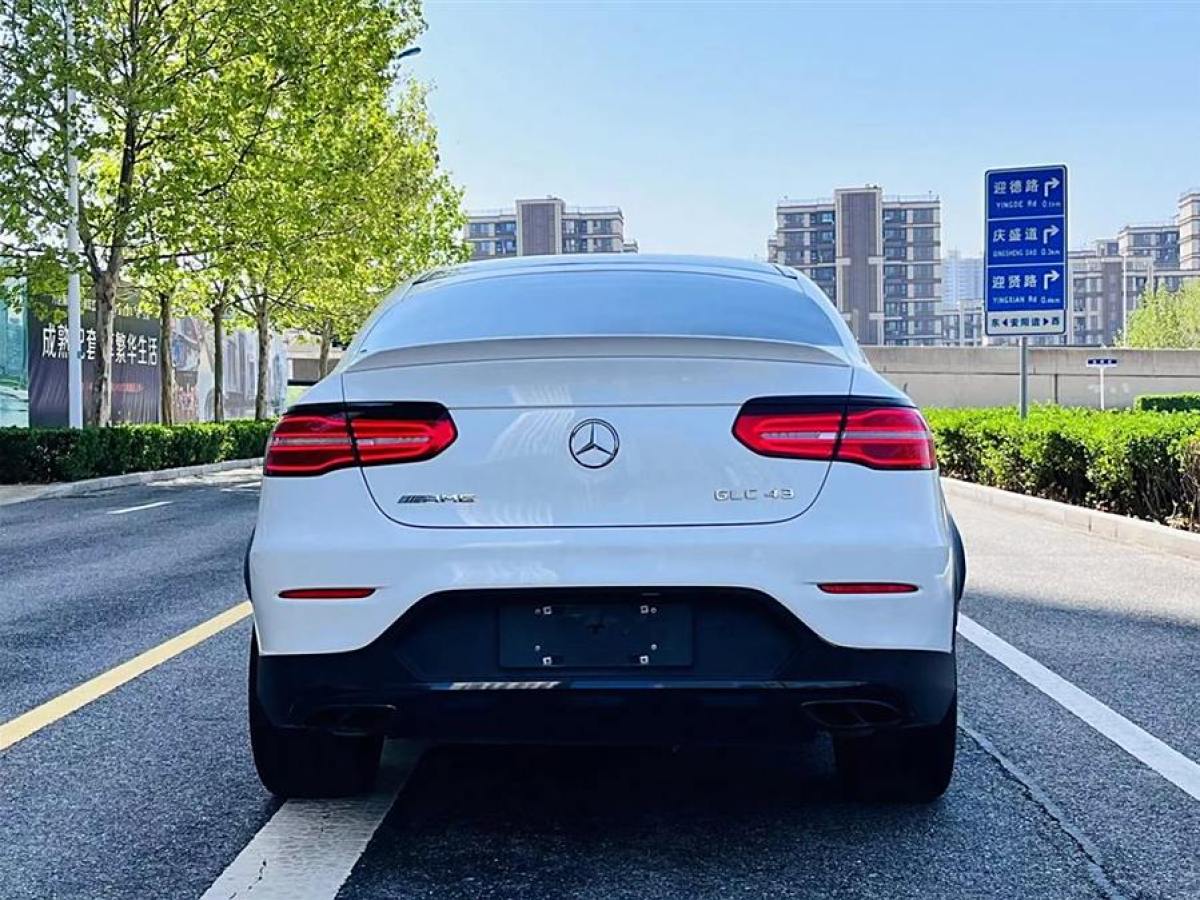 2019年3月奔馳 奔馳GLC轎跑 AMG  2017款 AMG GLC 43 4MATIC 轎跑SUV