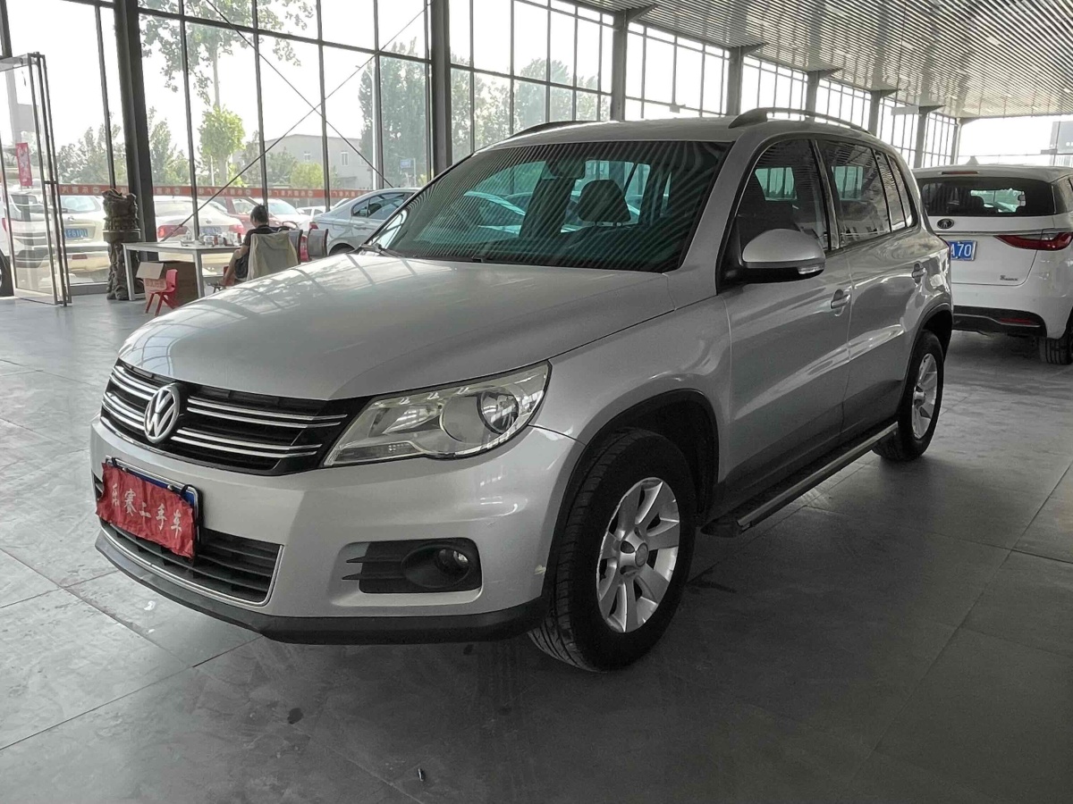 大眾 途觀  2012款 1.8TSI 自動(dòng)四驅(qū)風(fēng)尚版圖片