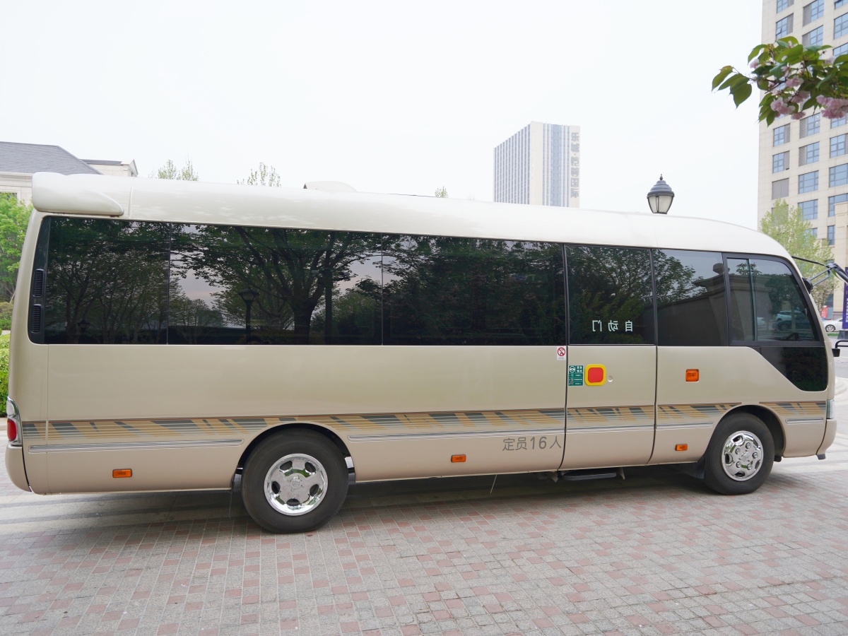 豐田 柯斯達(dá)  2015款 4.0L豪華車GRB53L-ZCMEK 20座圖片