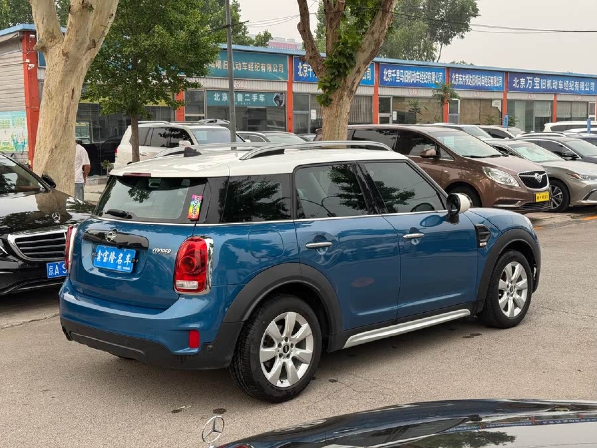 MINI COUNTRYMAN  2019款 1.5T COOPER 經(jīng)典派周末旅行版圖片